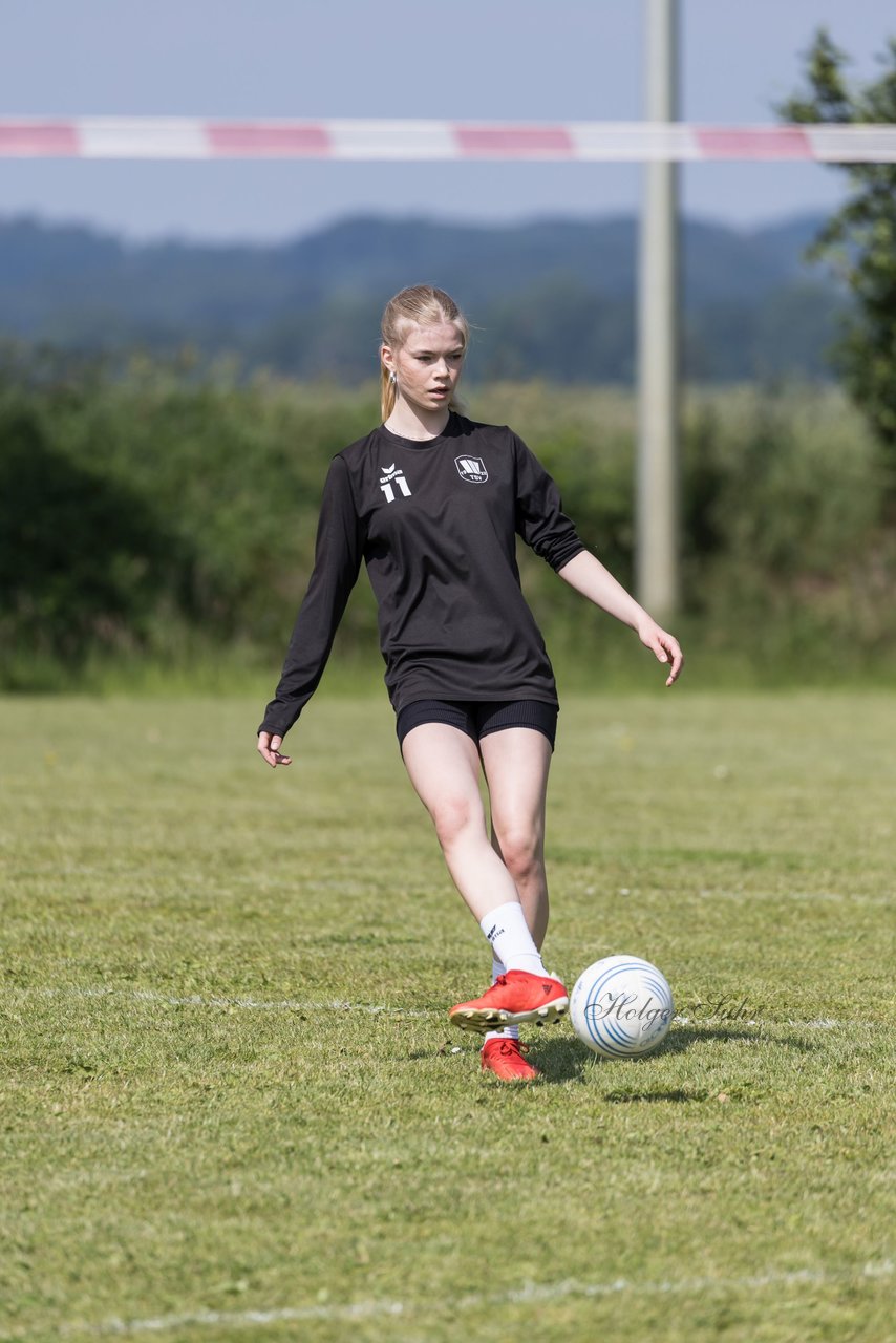 Bild 76 - wU16 TSV Breitenberg, TSV Wiemersdorf, ESV Schwerin, VfL Kellinghusen, TSV Wiemersdorf 2